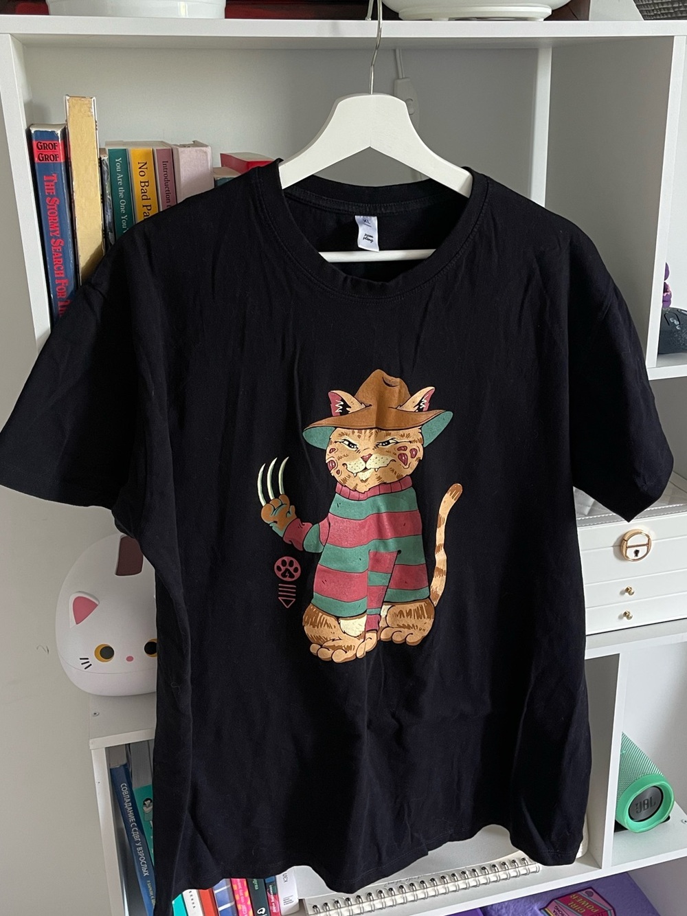 Black Unisex Graphic Tee with Freddy Kruger Design Pampling Spanish brand